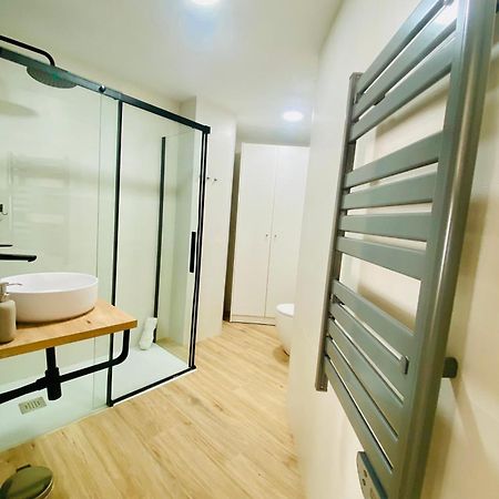 Bajo A - Design & Comfort In Ruzafa Soho บาเลนเซีย ภายนอก รูปภาพ