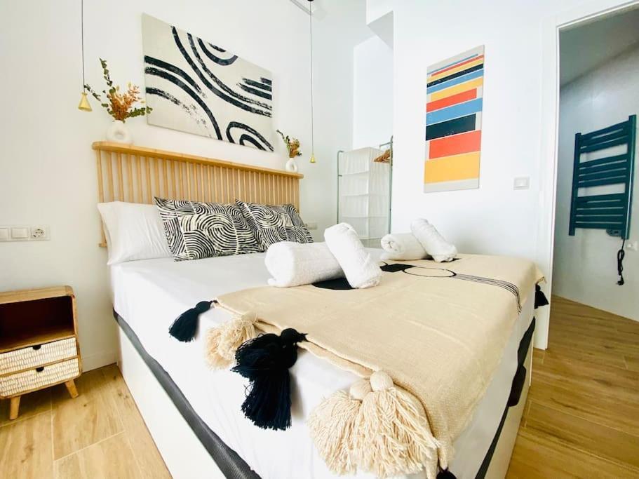 Bajo A - Design & Comfort In Ruzafa Soho บาเลนเซีย ภายนอก รูปภาพ