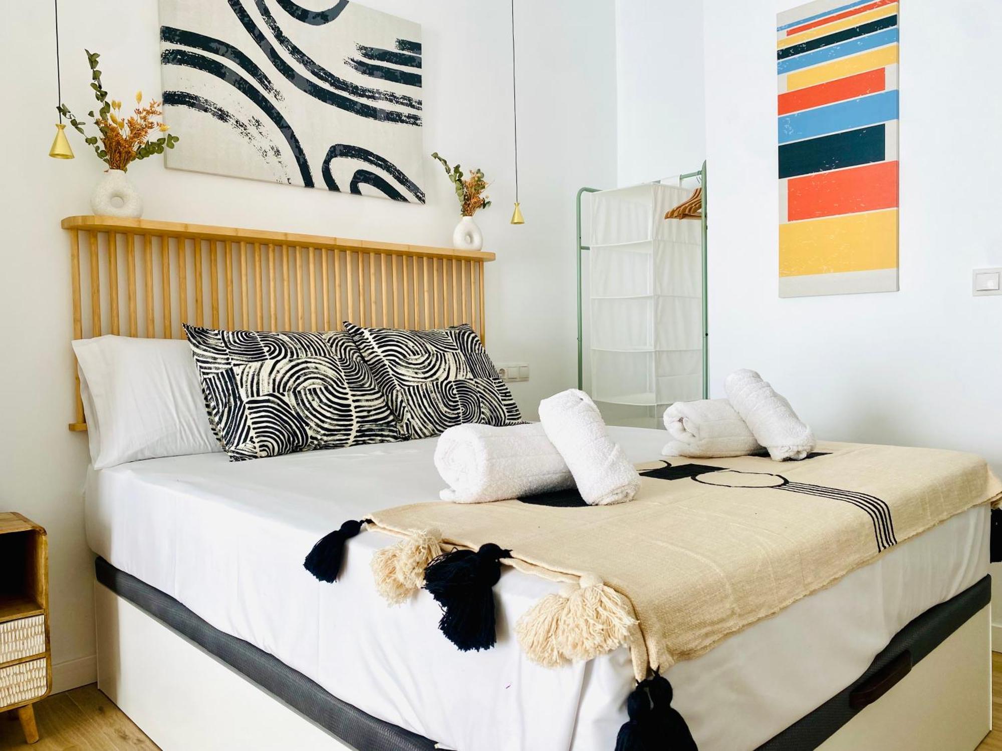 Bajo A - Design & Comfort In Ruzafa Soho บาเลนเซีย ภายนอก รูปภาพ